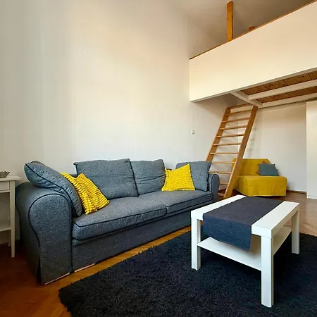 Cozy Bracka * Varsovie